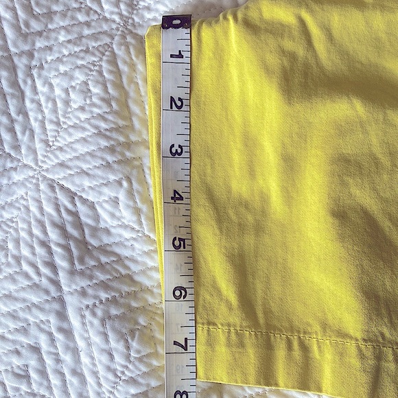 Brand: Loft Style: Riviera Shorts Color: Bright Sunray Size: 10 Condition: Used - Picture 7 of 9